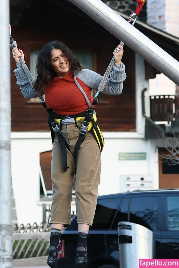 Salma Hayek / salmahayek Onlyfans Photo Gallery 