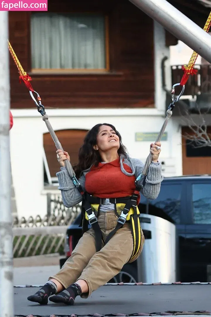 Salma Hayek / salmahayek Onlyfans Photo Gallery 