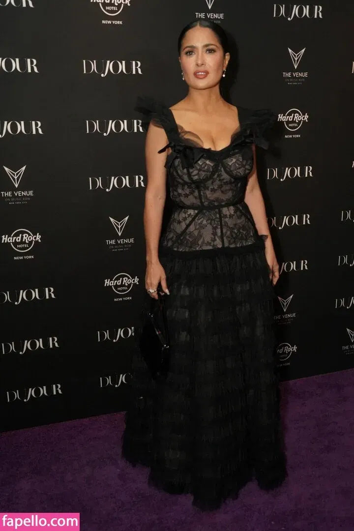 Salma Hayek / salmahayek Onlyfans Photo Gallery 