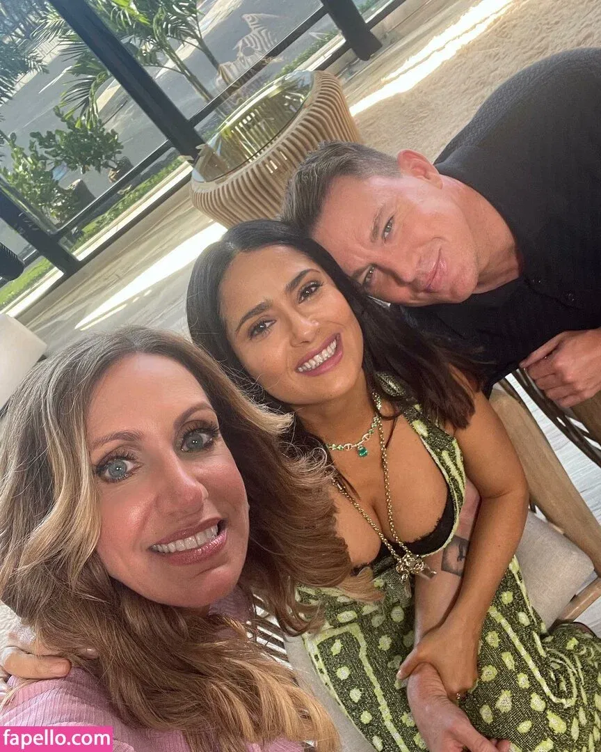 Salma Hayek / salmahayek Onlyfans Photo Gallery 