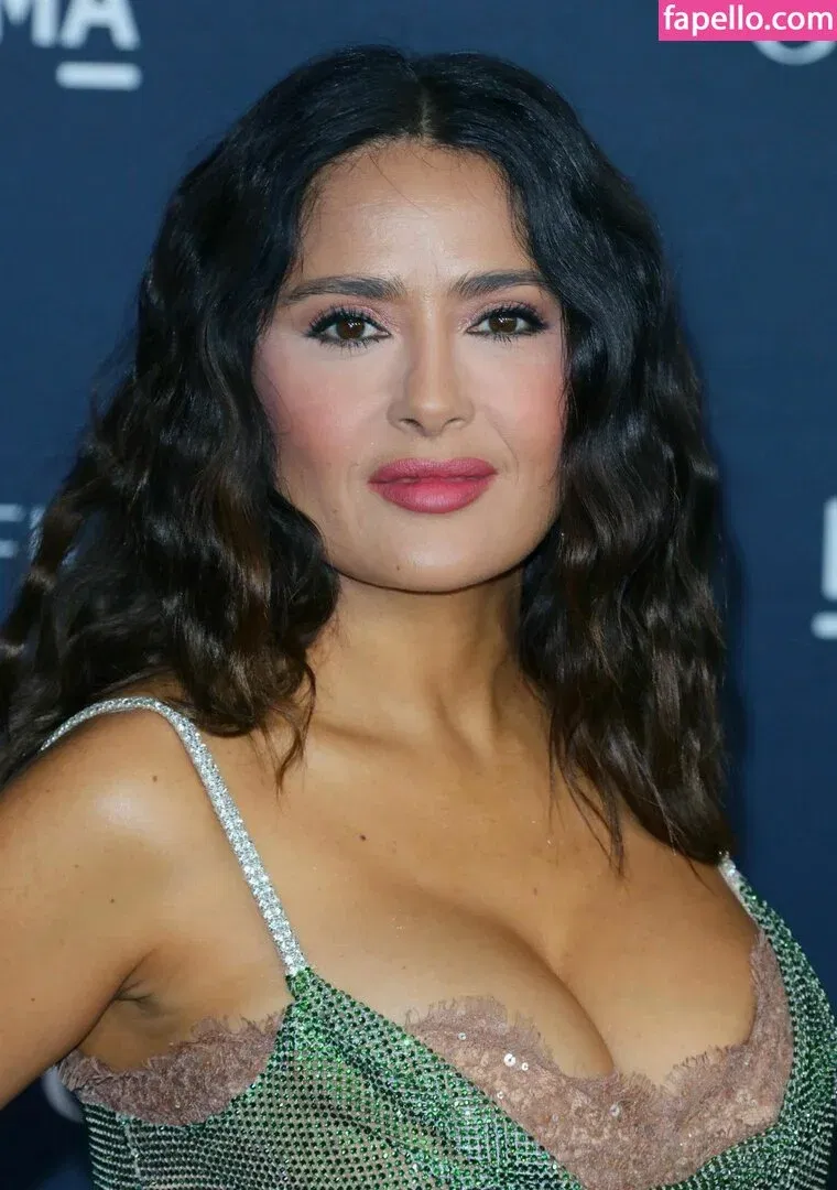 Salma Hayek / salmahayek Onlyfans Photo Gallery 
