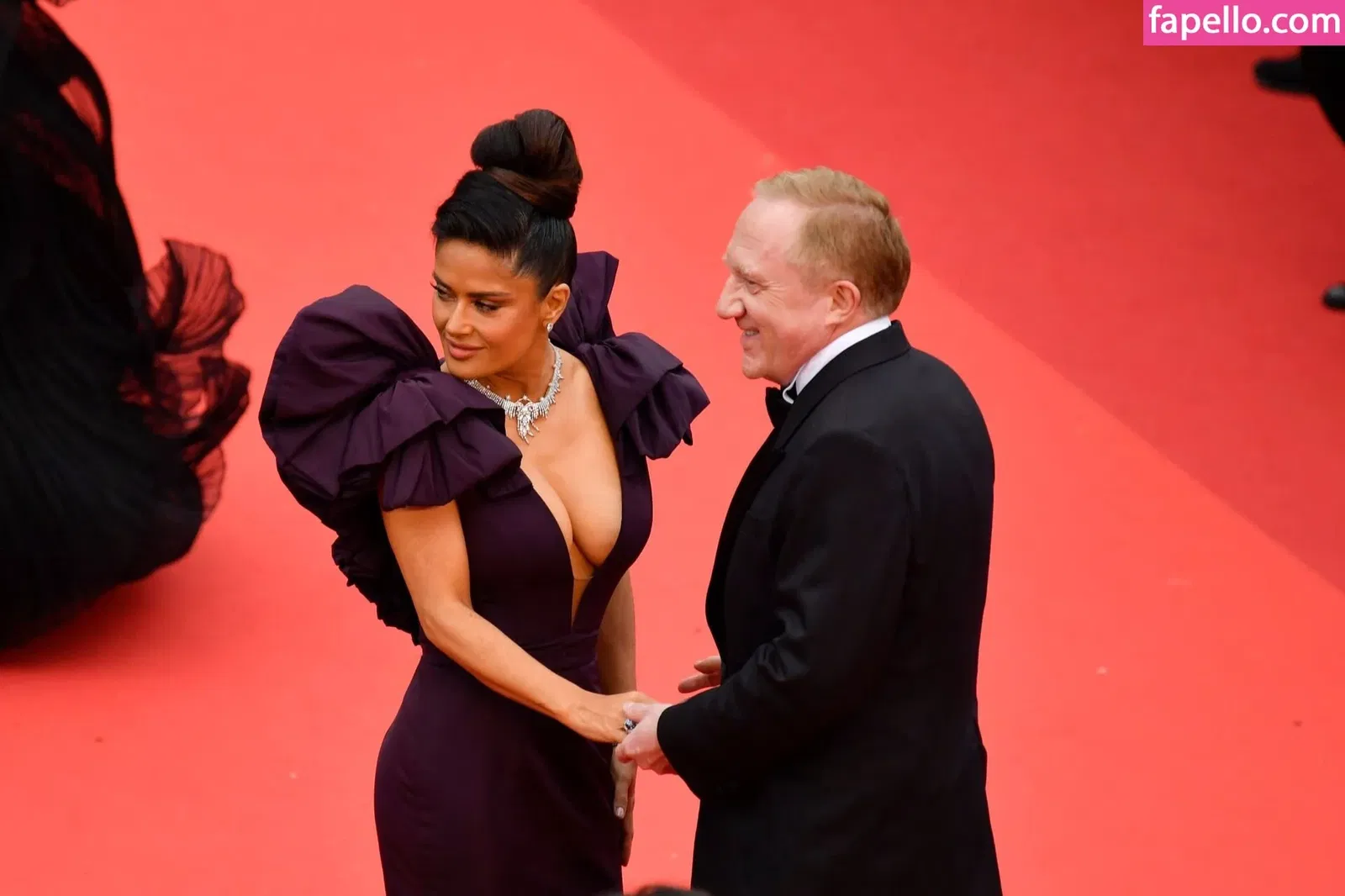 Salma Hayek / salmahayek Onlyfans Photo Gallery 