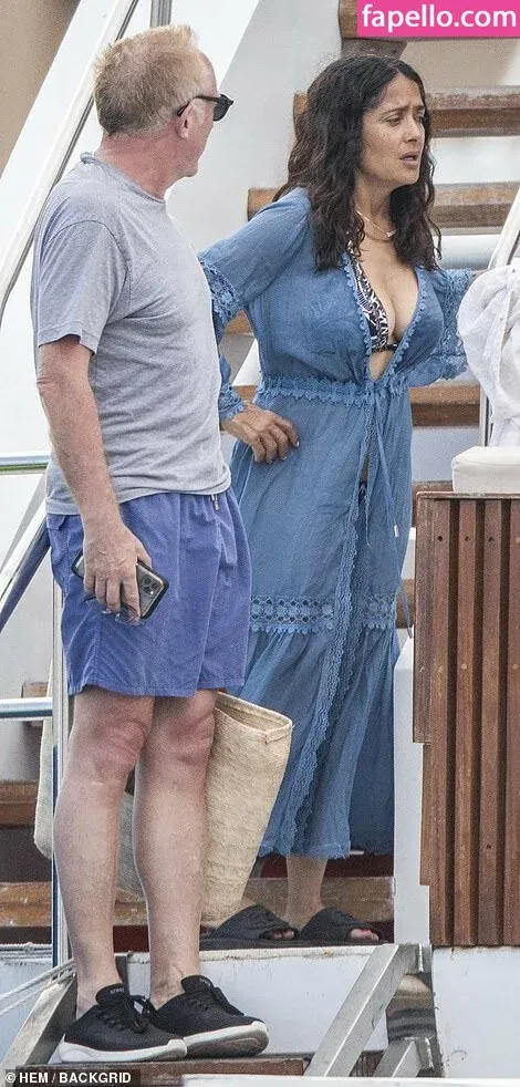 Salma Hayek / salmahayek Onlyfans Photo Gallery 