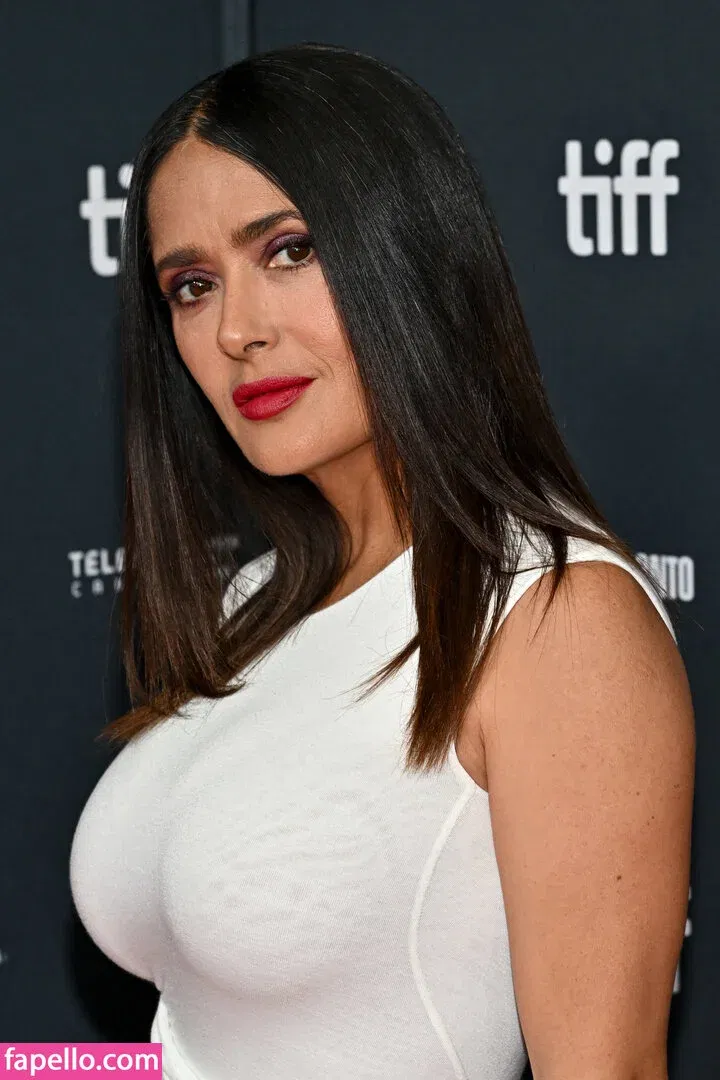 Salma Hayek / salmahayek Onlyfans Photo Gallery 