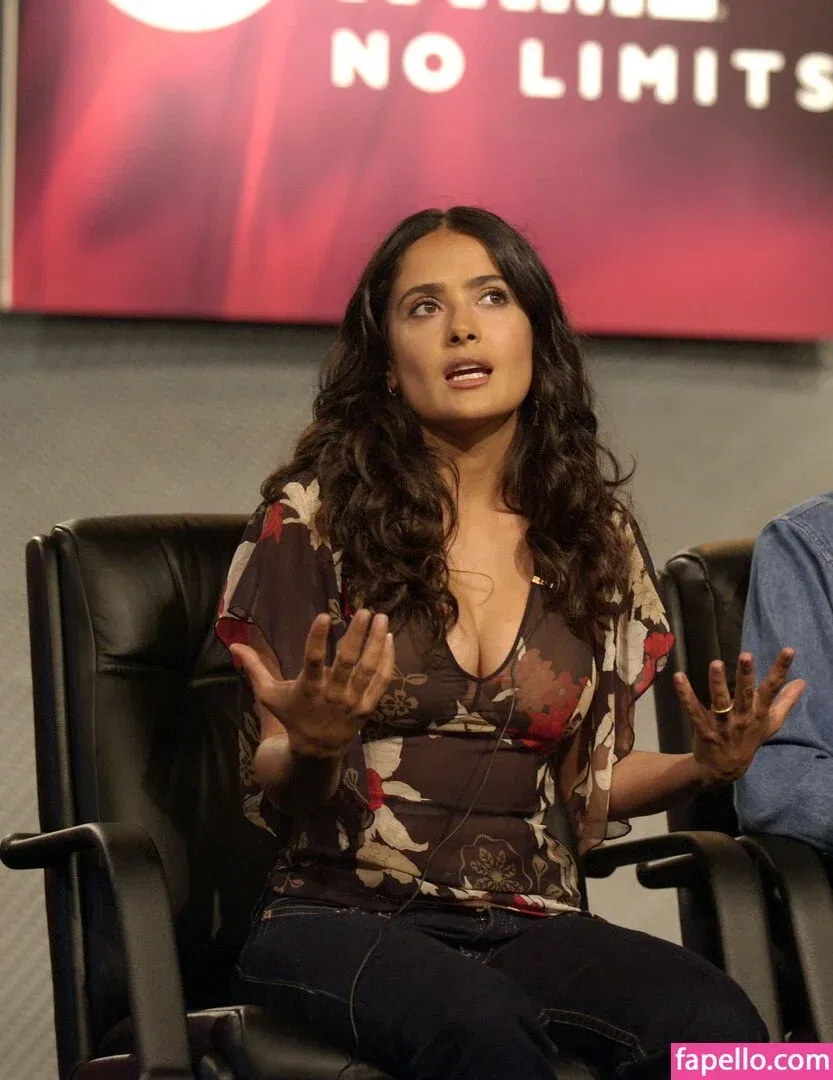 Salma Hayek / salmahayek Onlyfans Photo Gallery 