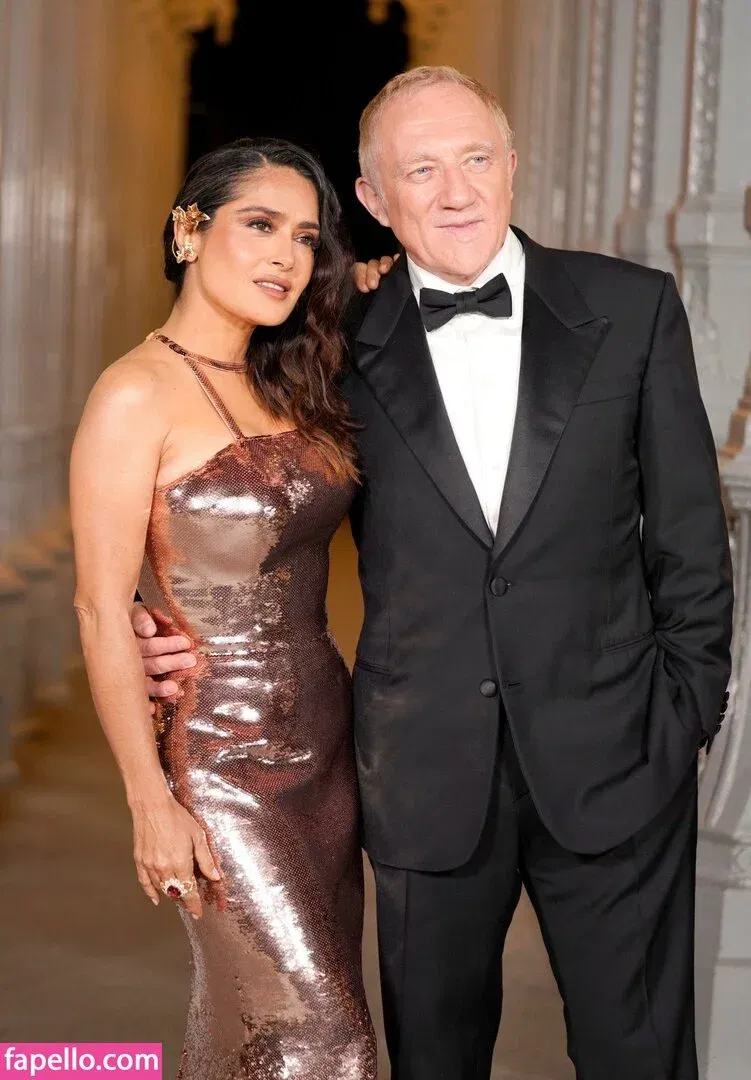 Salma Hayek / salmahayek Onlyfans Photo Gallery 