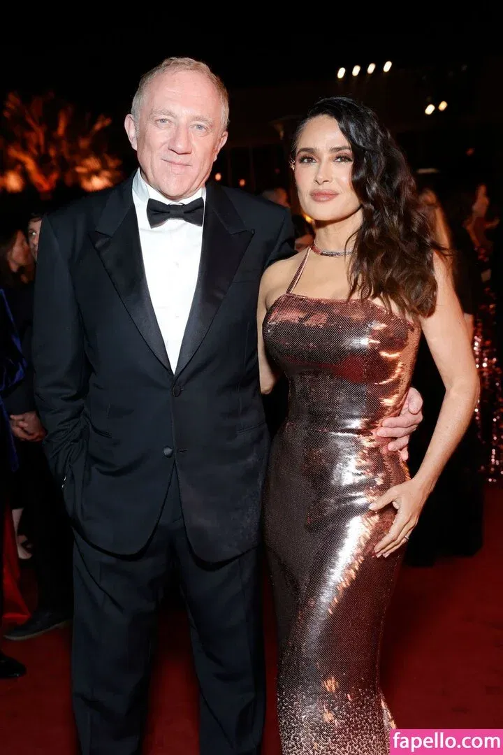 Salma Hayek / salmahayek Onlyfans Photo Gallery 