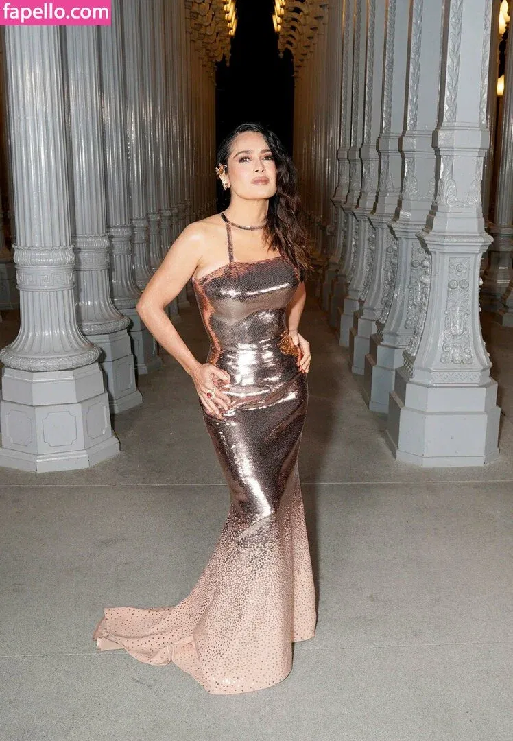 Salma Hayek / salmahayek Onlyfans Photo Gallery 