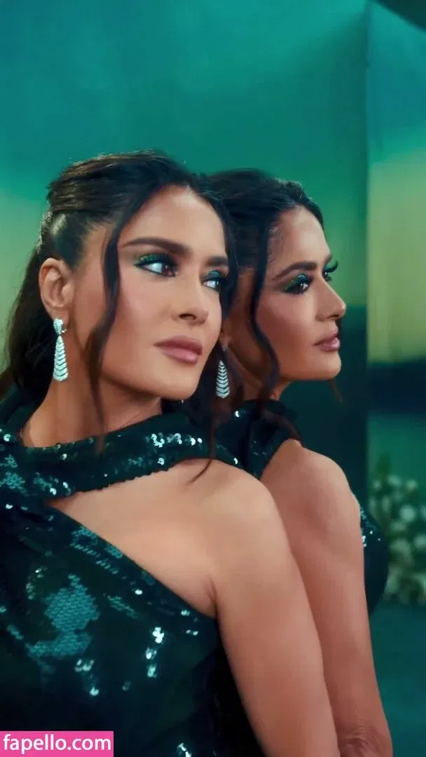 Salma Hayek / salmahayek Onlyfans Photo Gallery 