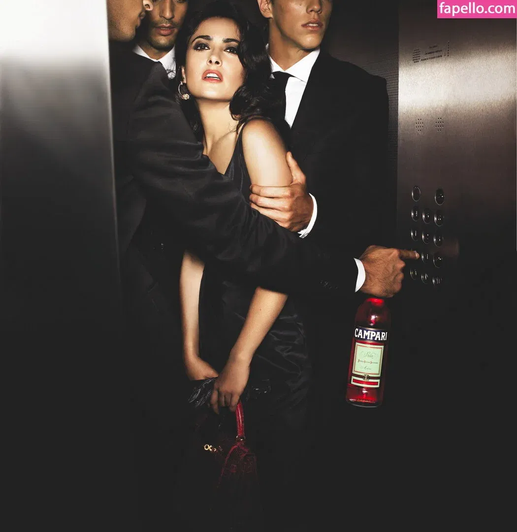 Salma Hayek / salmahayek Onlyfans Photo Gallery 