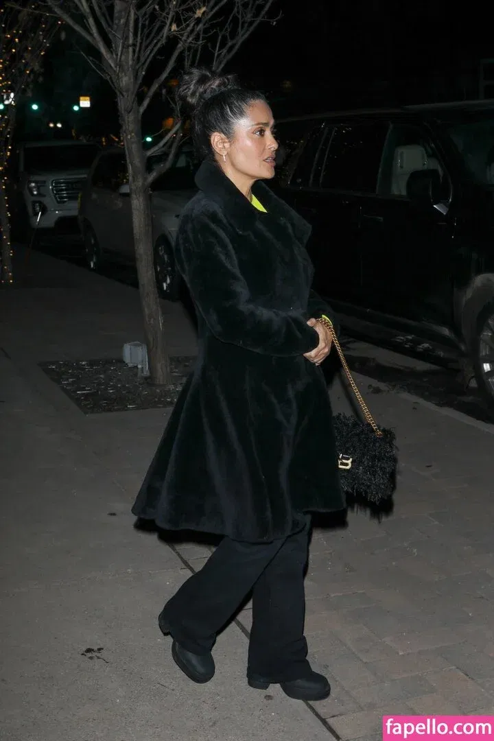 Salma Hayek / salmahayek Onlyfans Photo Gallery 