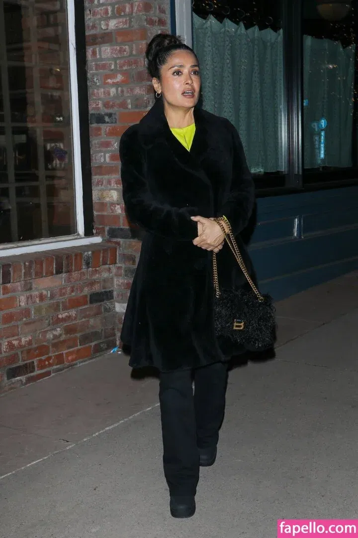 Salma Hayek / salmahayek Onlyfans Photo Gallery 