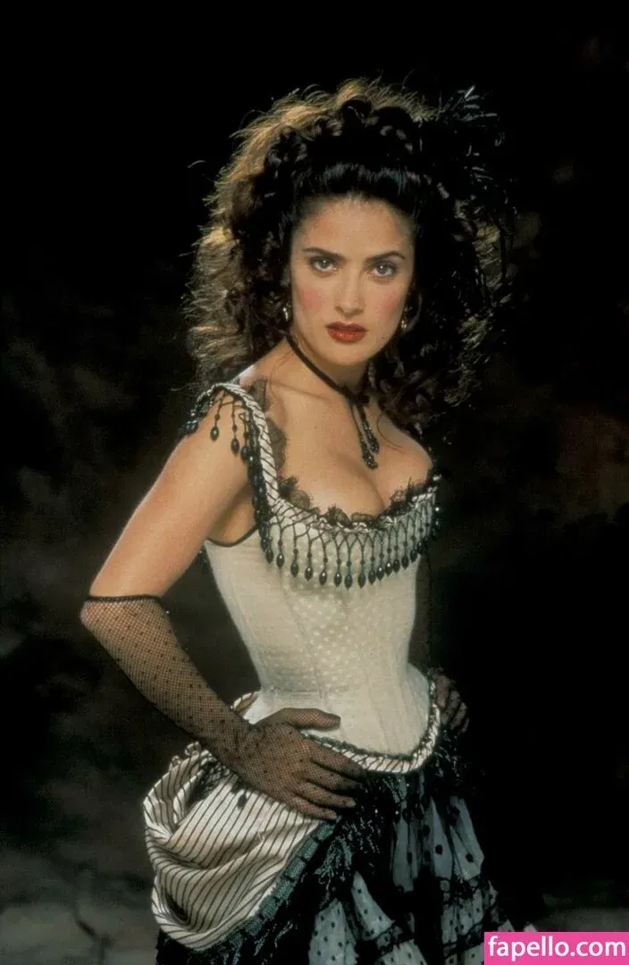 Salma Hayek / salmahayek Onlyfans Photo Gallery 