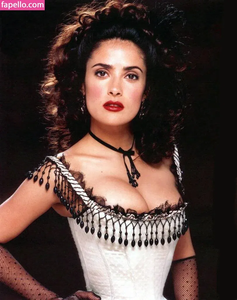Salma Hayek / salmahayek Onlyfans Photo Gallery 