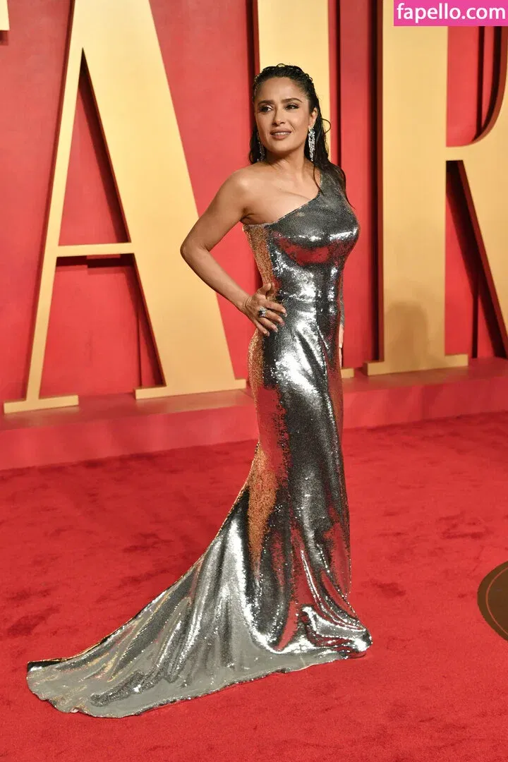 Salma Hayek / salmahayek Onlyfans Photo Gallery 