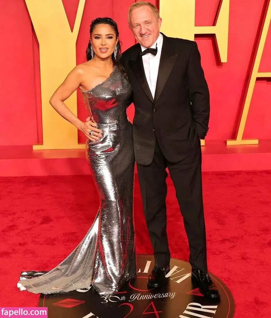 Salma Hayek / salmahayek Onlyfans Photo Gallery 