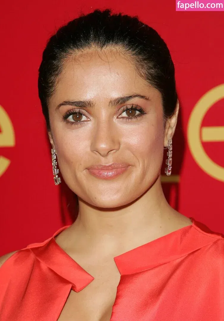 Salma Hayek / salmahayek Onlyfans Photo Gallery 