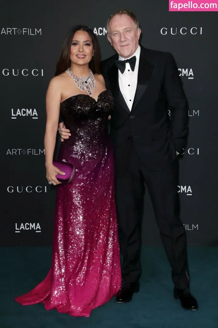 Salma Hayek / salmahayek Onlyfans Photo Gallery 