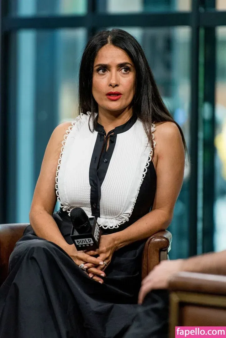 Salma Hayek / salmahayek Onlyfans Photo Gallery 