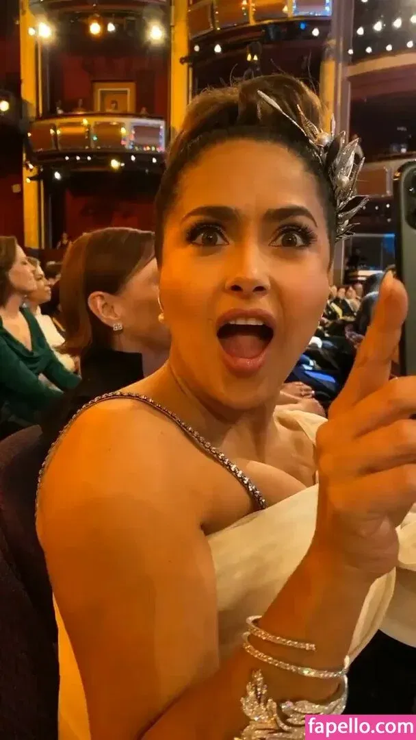 Salma Hayek / salmahayek Onlyfans Photo Gallery 