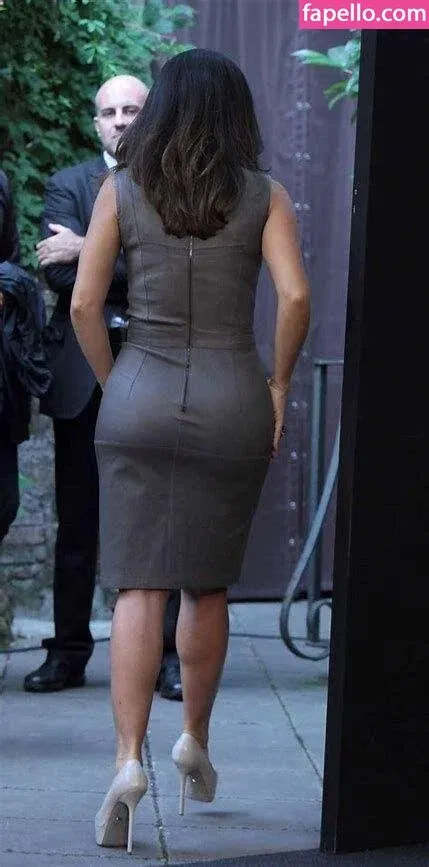 Salma Hayek / salmahayek Onlyfans Photo Gallery 