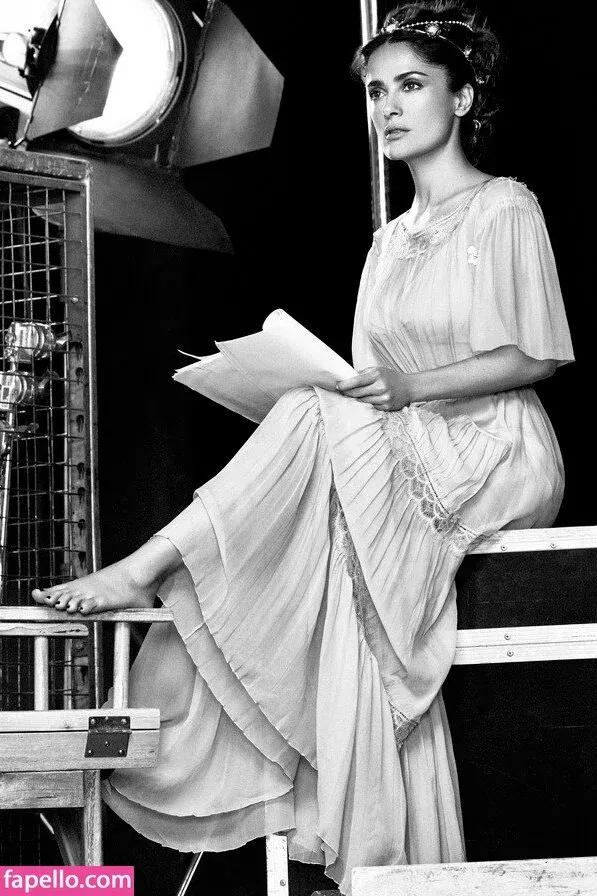 Salma Hayek / salmahayek Onlyfans Photo Gallery 