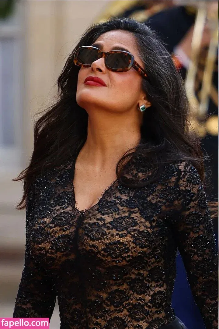 Salma Hayek / salmahayek Onlyfans Photo Gallery 