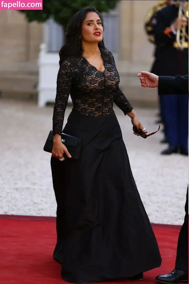 Salma Hayek / salmahayek Onlyfans Photo Gallery 