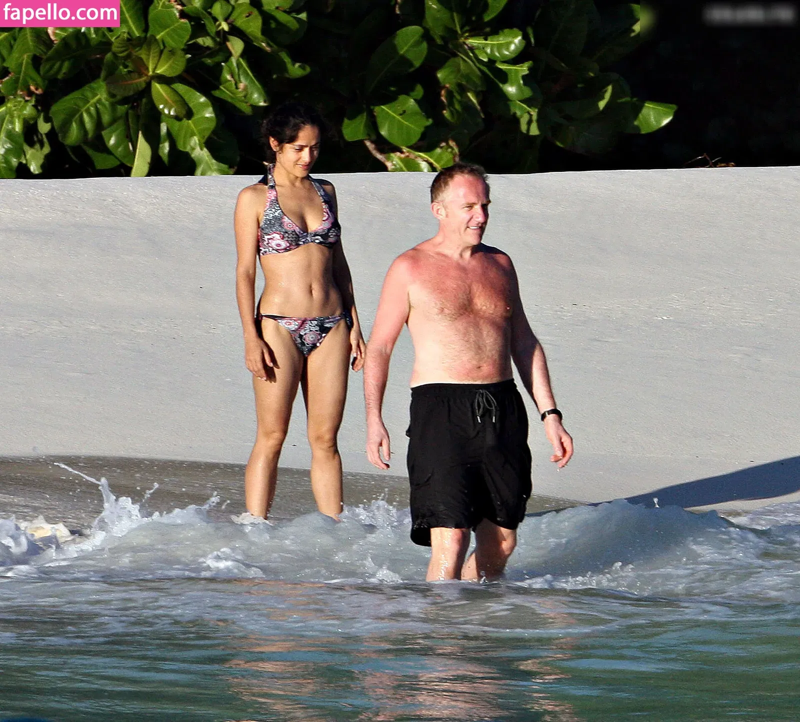 Salma Hayek / salmahayek Onlyfans Photo Gallery 