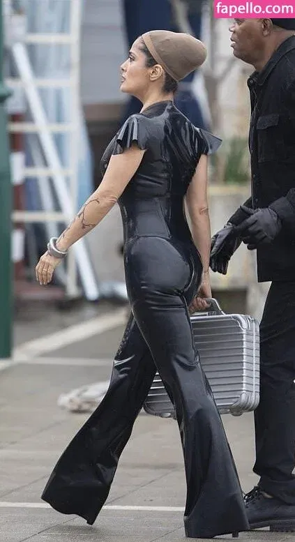 Salma Hayek / salmahayek Onlyfans Photo Gallery 