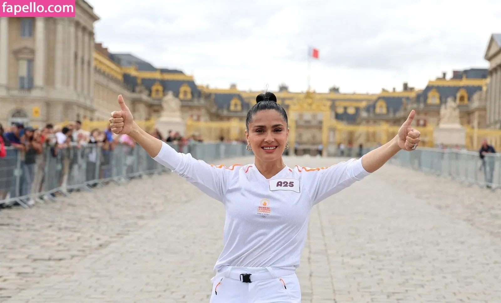 Salma Hayek / salmahayek Onlyfans Photo Gallery 