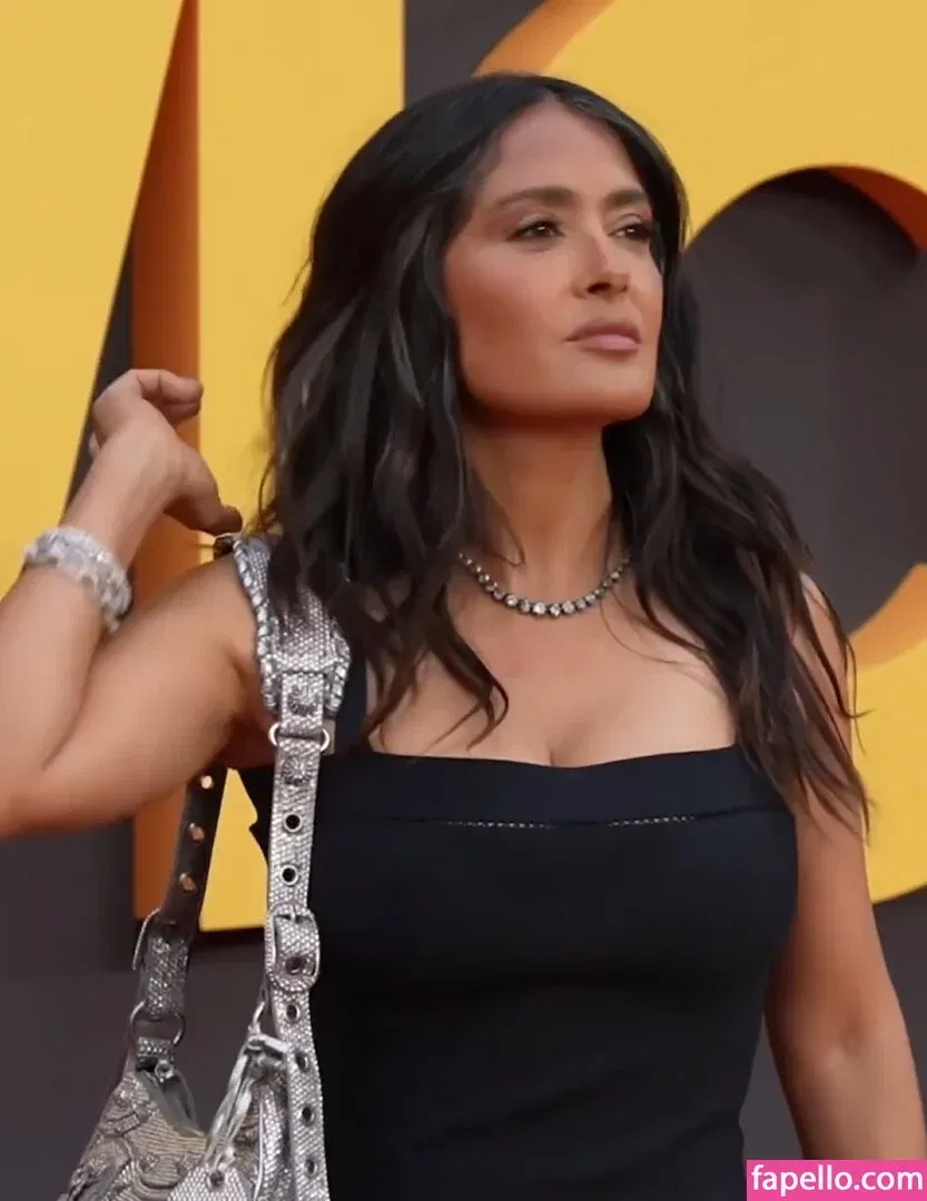 Salma Hayek / salmahayek Onlyfans Photo Gallery 