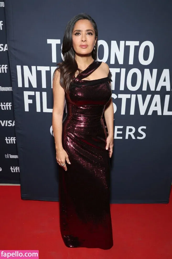 Salma Hayek / salmahayek Onlyfans Photo Gallery 