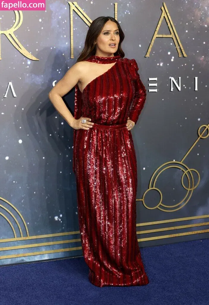 Salma Hayek / salmahayek Onlyfans Photo Gallery 