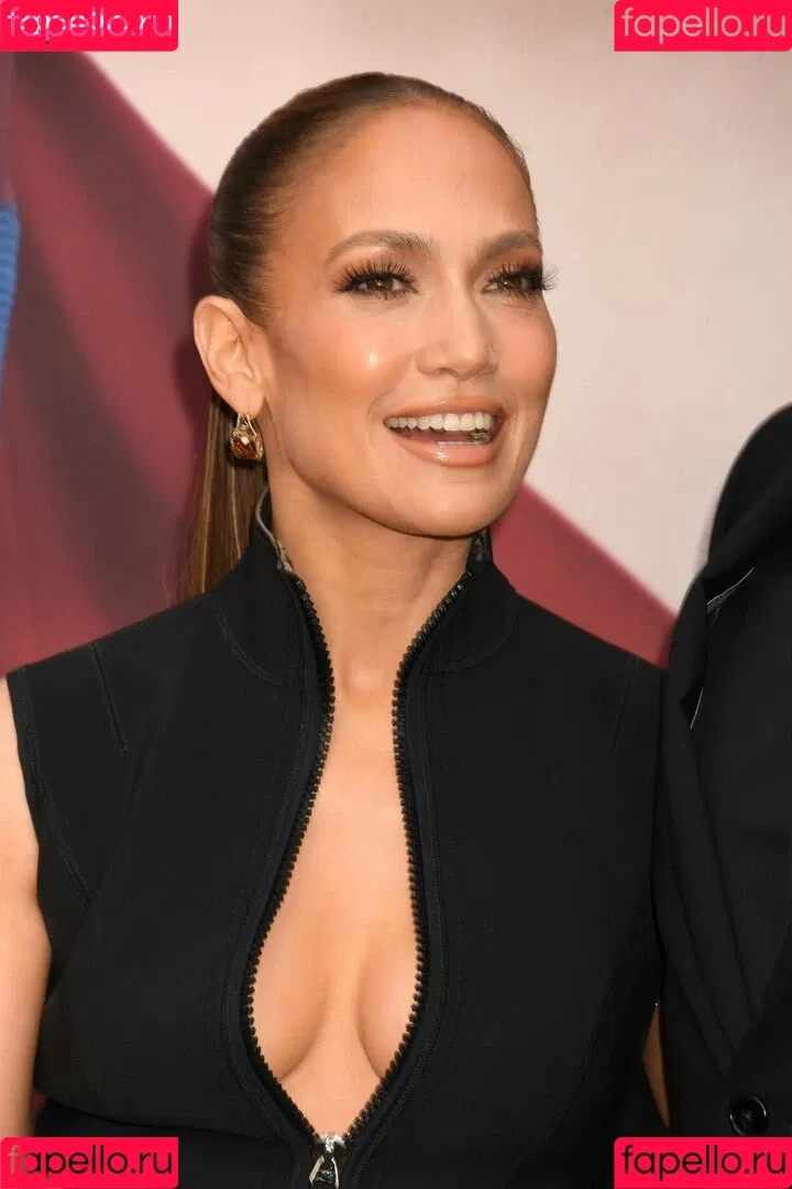 JLo / Jennifer Lopez / _jeenni2 / jennifer_jlo Onlyfans Photo Gallery 