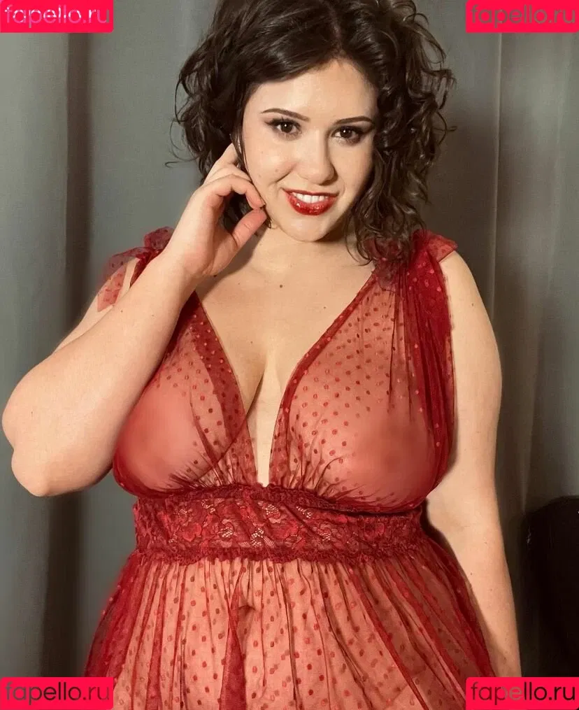 Olive Apple / https: / oliveapple42 Onlyfans Photo Gallery 