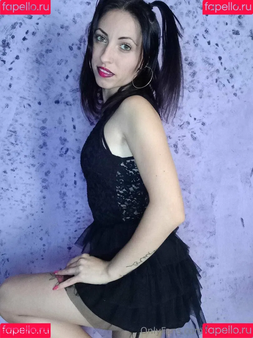 ver99nica / ver99nika Onlyfans Photo Gallery 