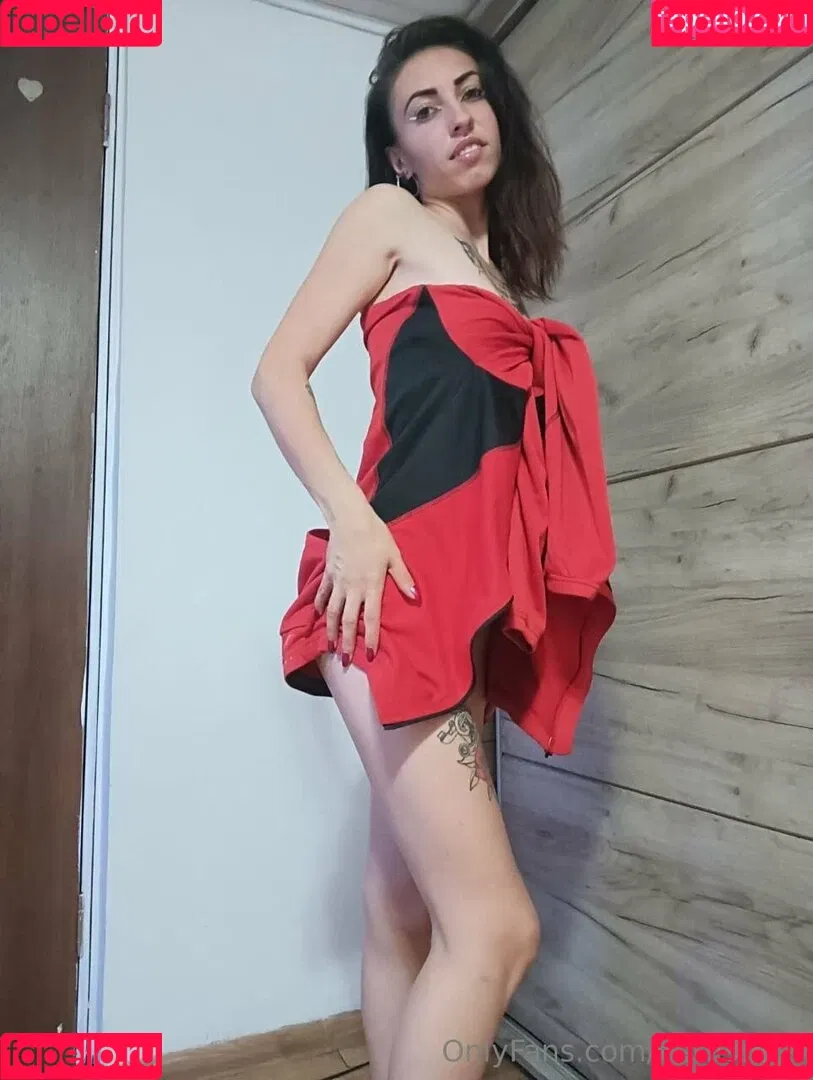 ver99nica / ver99nika Onlyfans Photo Gallery 