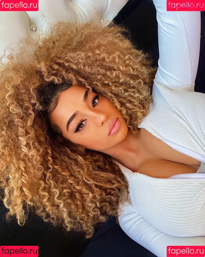 Dana Curly / bbygirldana / dana_curly Onlyfans Photo Gallery 
