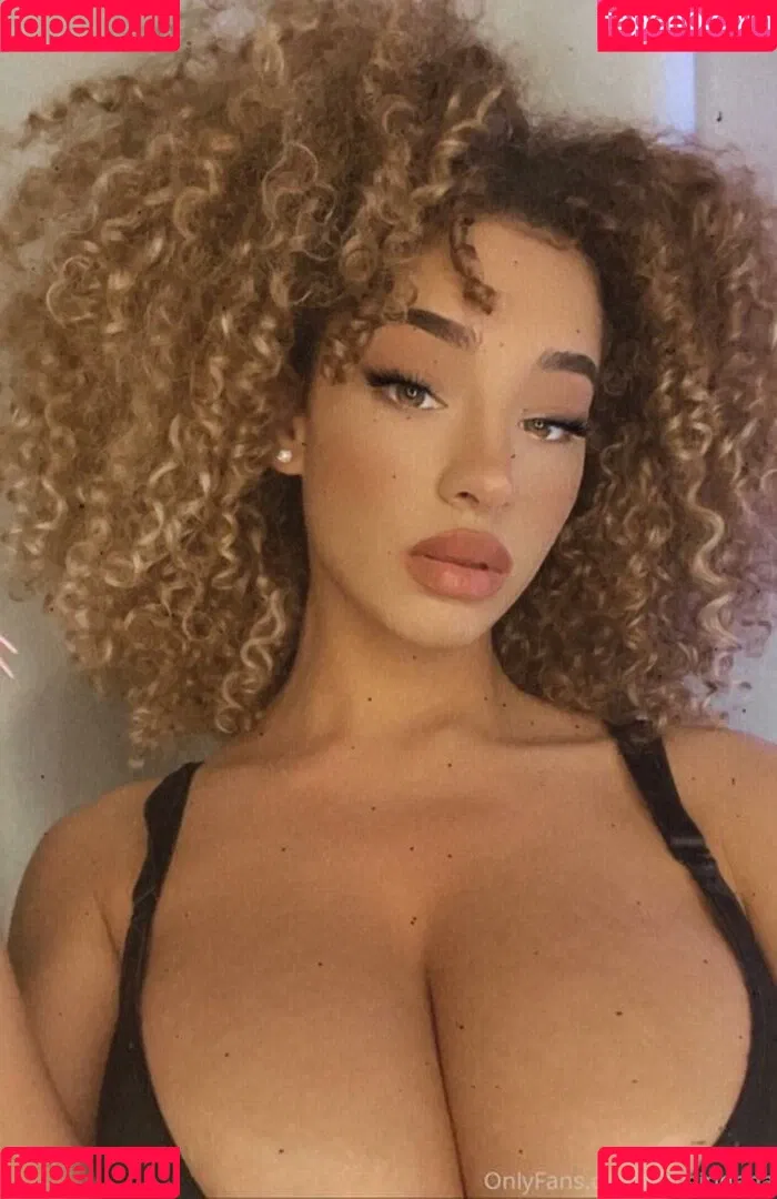 Dana Curly / bbygirldana / dana_curly Onlyfans Photo Gallery 