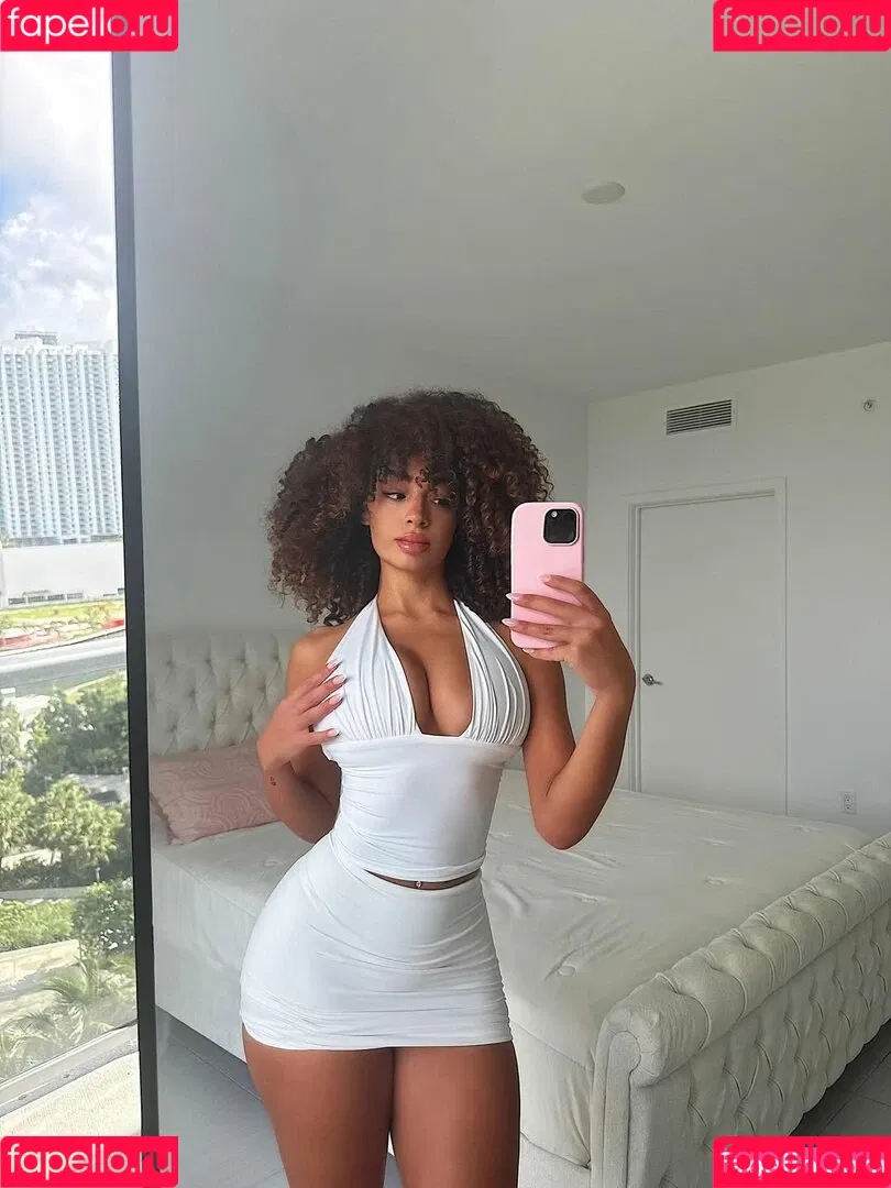 Dana Curly / bbygirldana / dana_curly Onlyfans Photo Gallery 