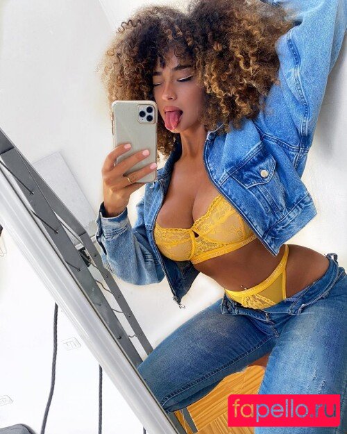 Dana Curly Nude Onlyfans Photo 14