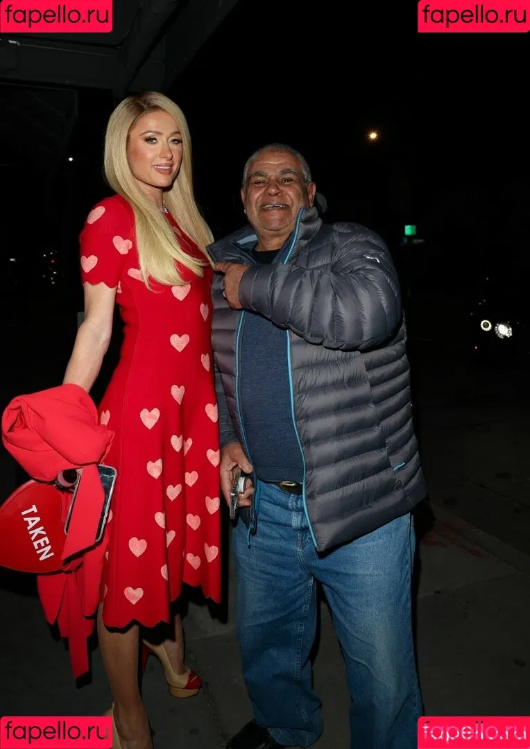 Paris Hilton / parishilton Onlyfans Photo Gallery 