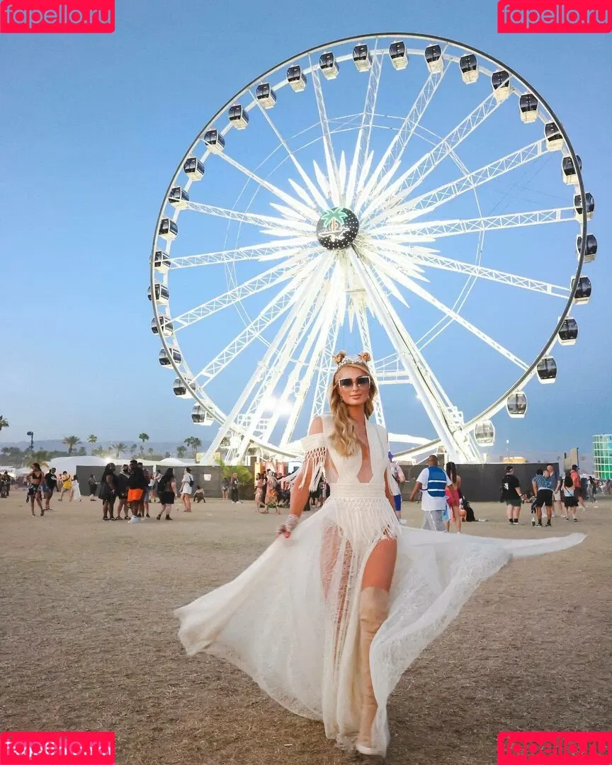 Paris Hilton / parishilton Onlyfans Photo Gallery 