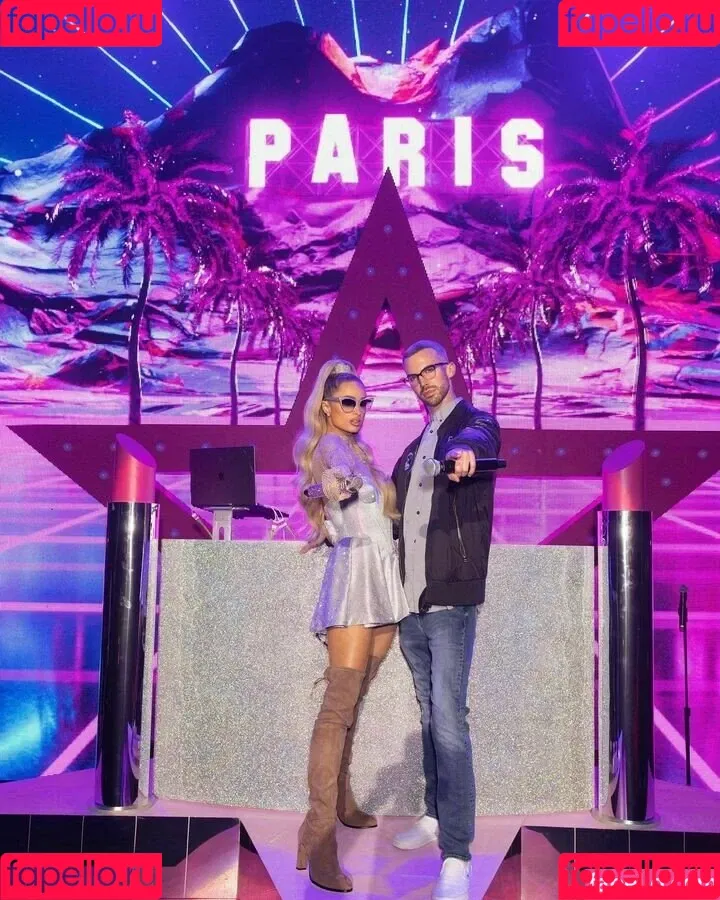 Paris Hilton / parishilton Onlyfans Photo Gallery 