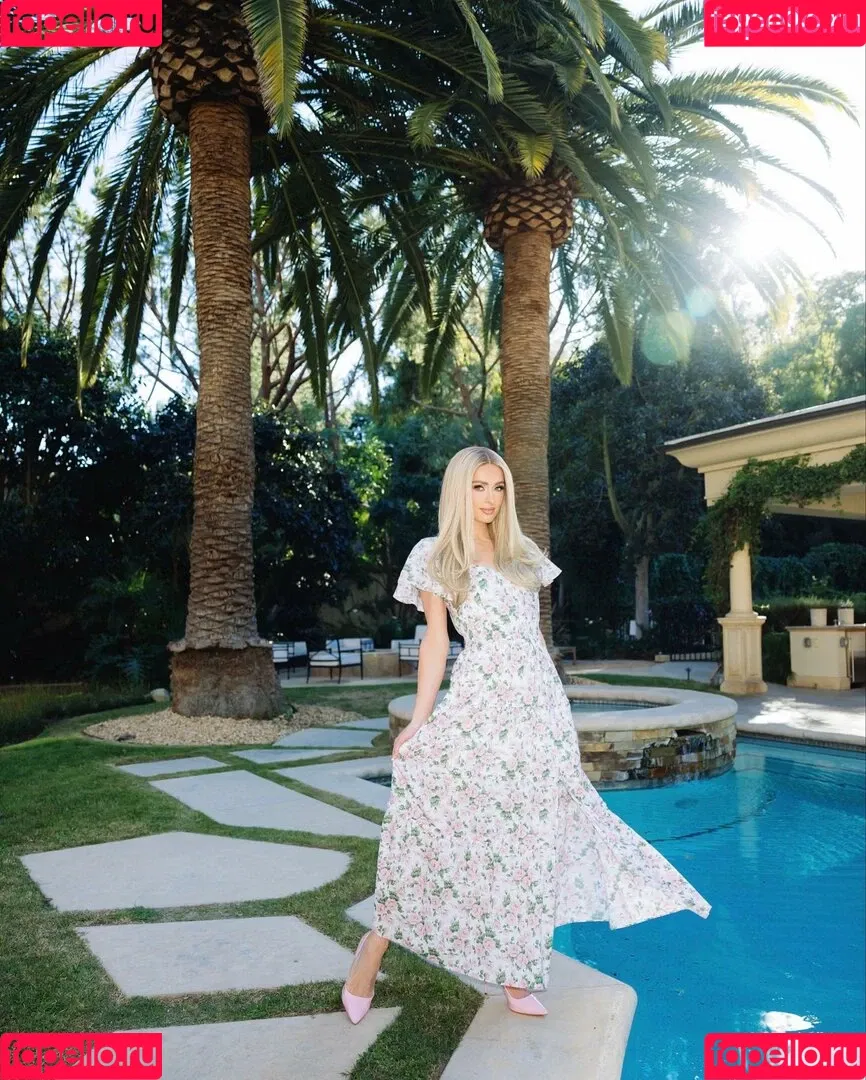 Paris Hilton / parishilton Onlyfans Photo Gallery 