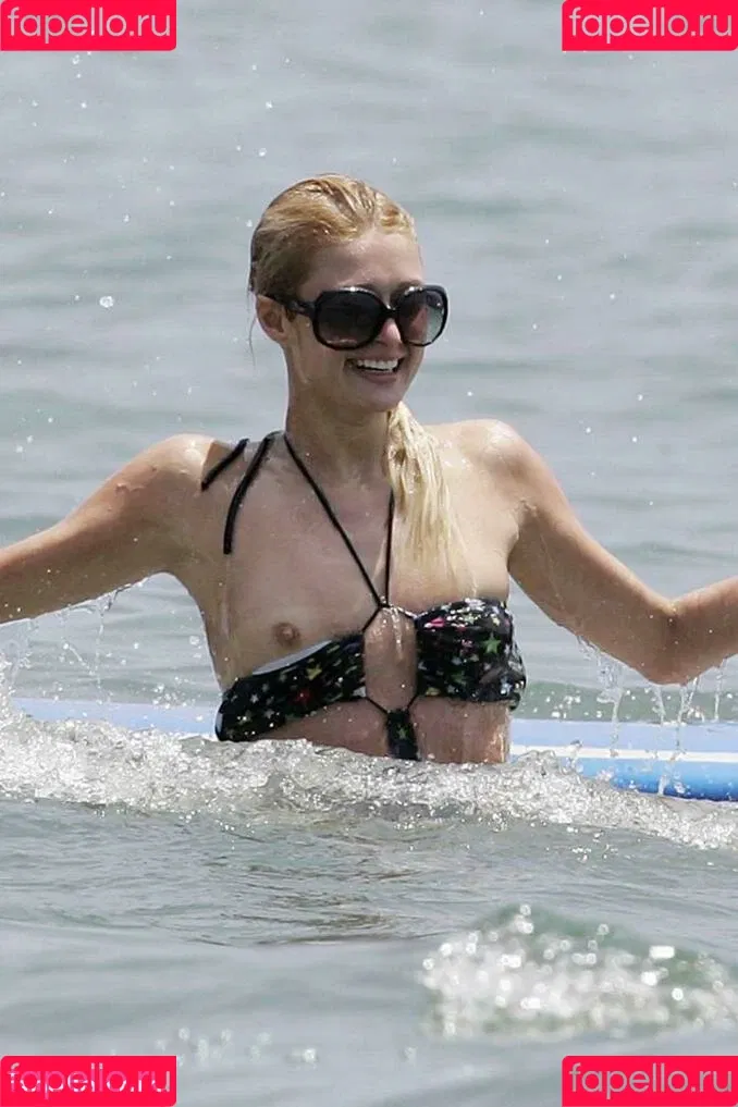 Paris Hilton / parishilton Onlyfans Photo Gallery 
