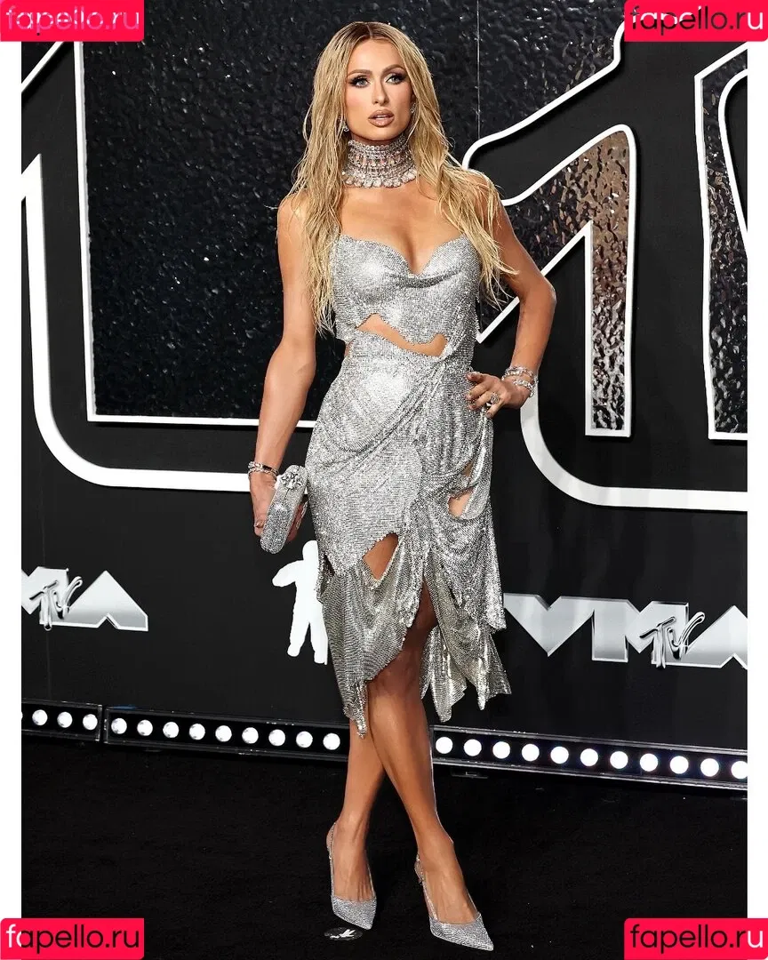 Paris Hilton / parishilton Onlyfans Photo Gallery 