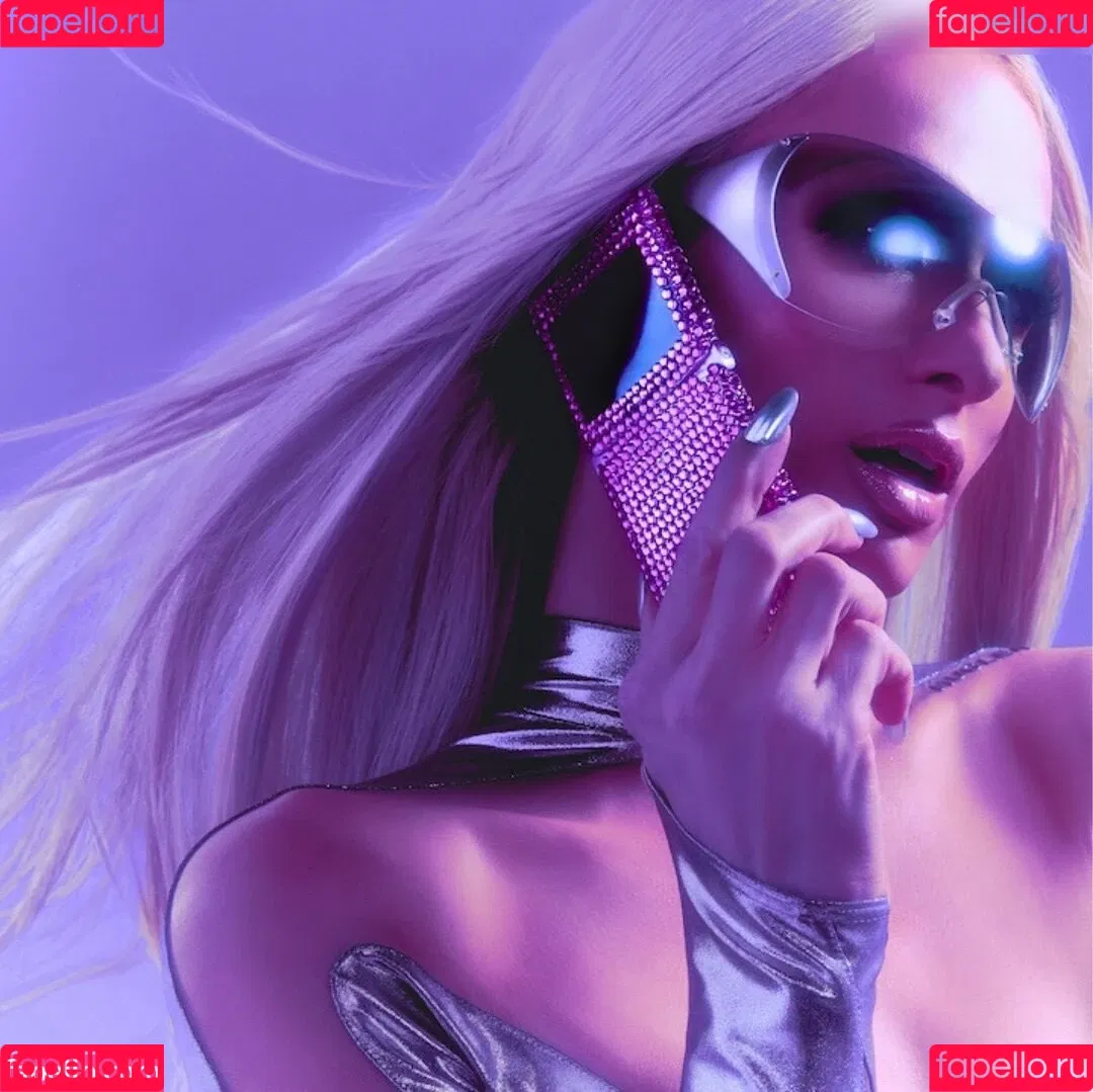 Paris Hilton / parishilton Onlyfans Photo Gallery 