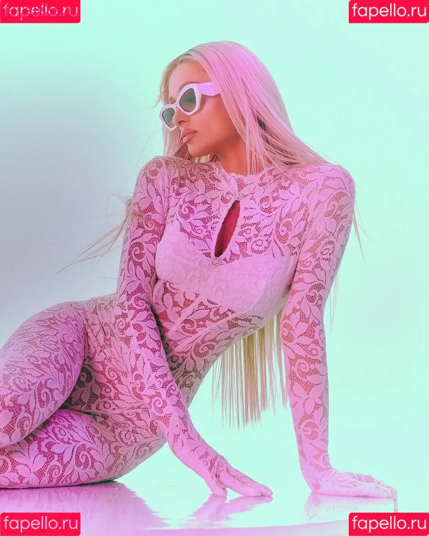 Paris Hilton / parishilton Onlyfans Photo Gallery 
